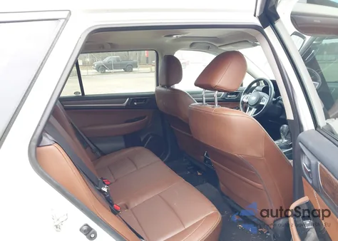 2017 Subaru Outback 3.6R Touring z USA, uszkodzony, nr VIN 4S4BSETC6H3289980